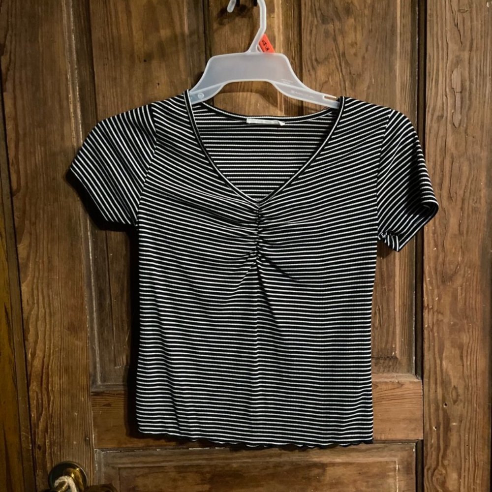 Black & White PinStriped Bloused | Size Small